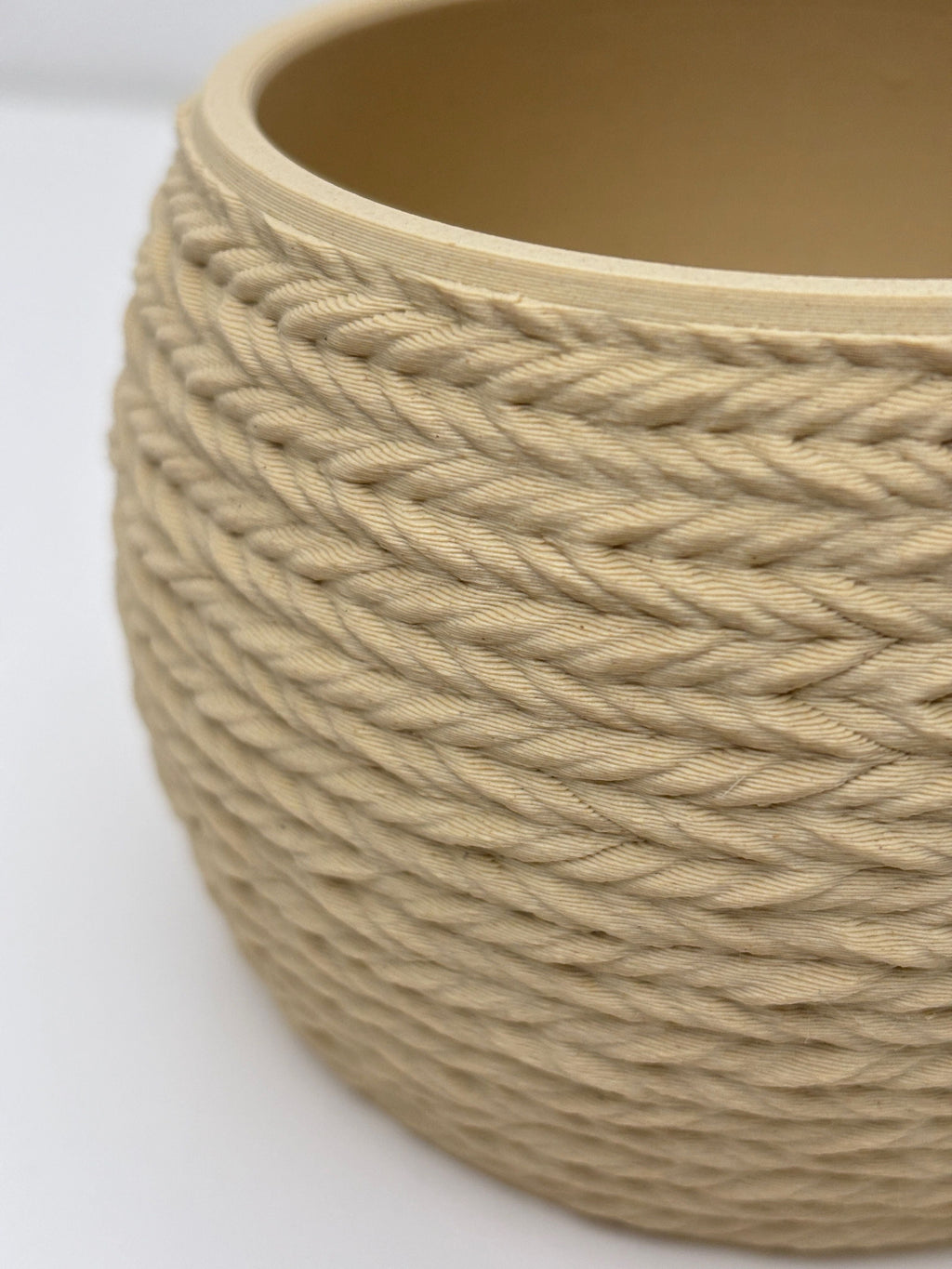 Knotted Sculptural Accent Vase, Japandi Table Decor, Nodo