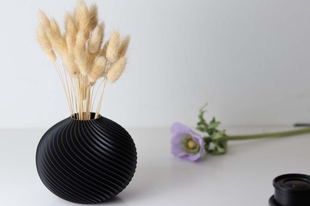 Sculptural Artistic Accent Vase, Modern Table Decor, Sculpt