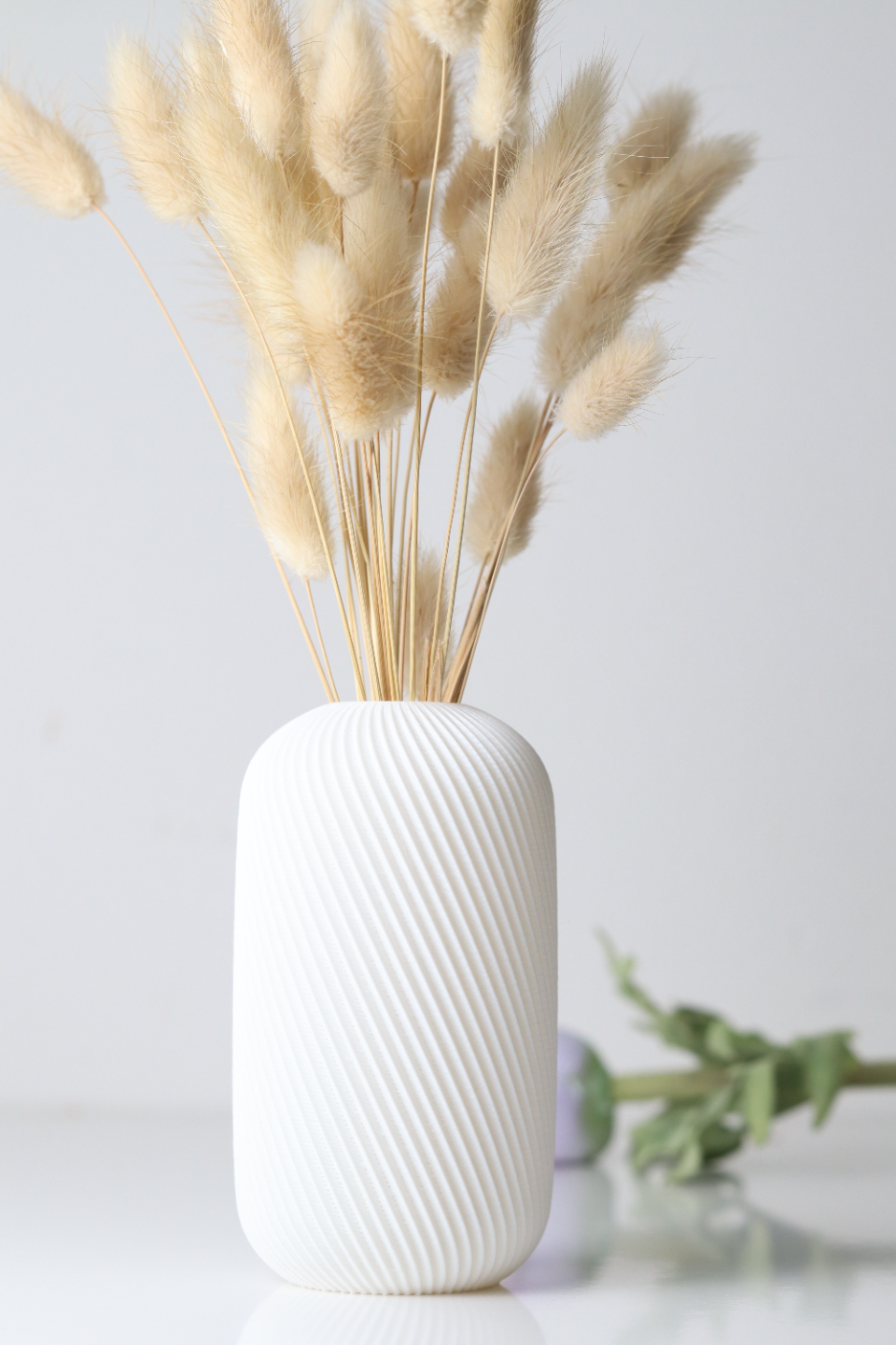 Modern Minimalist Flower Holder, Contemporary Shelf Accent, Pura