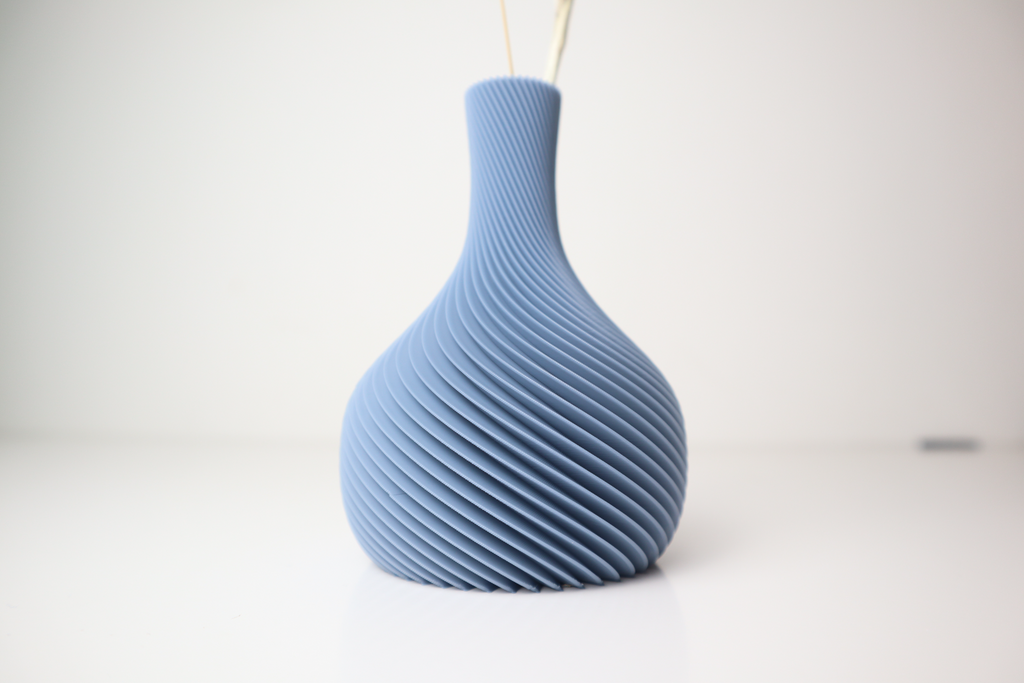 Flowing Dynamic Flower Vase, Minimalist Home Decor, Fluxo