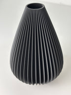 Modern Flowing Decorative Vase, Minimalist Living Room Art, Sinuo