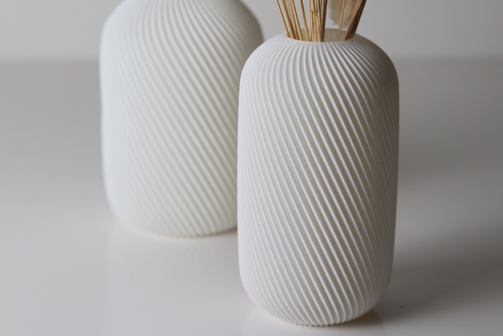 Modern Minimalist Flower Holder, Contemporary Shelf Accent, Pura